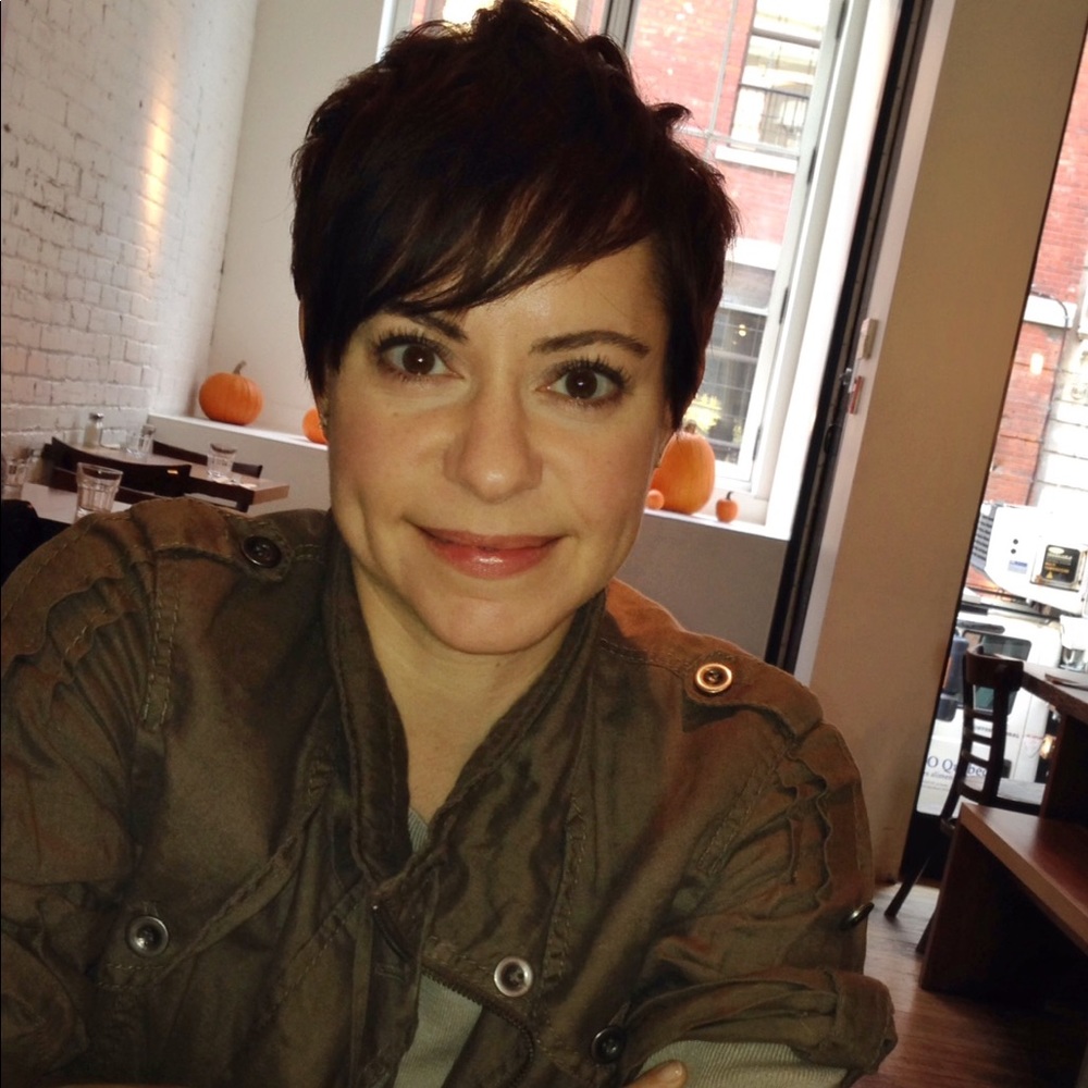 Meet your Posher, Renee